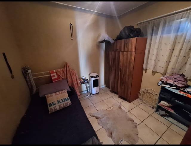 4 BEDROOM HOUSE FOR SALE IN VANDERBIJLPARK SE 6
